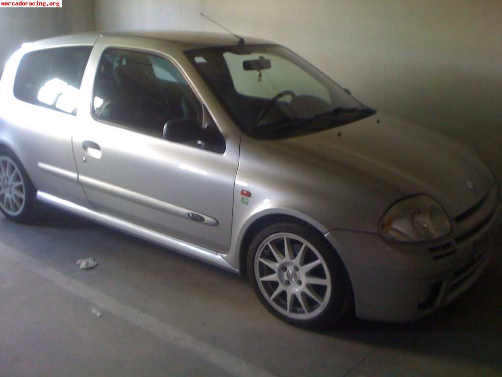 Renault clio sport