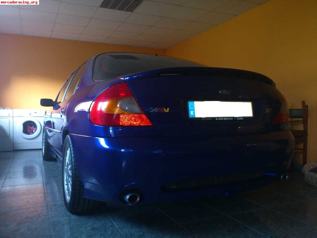 Ford mondeo st200