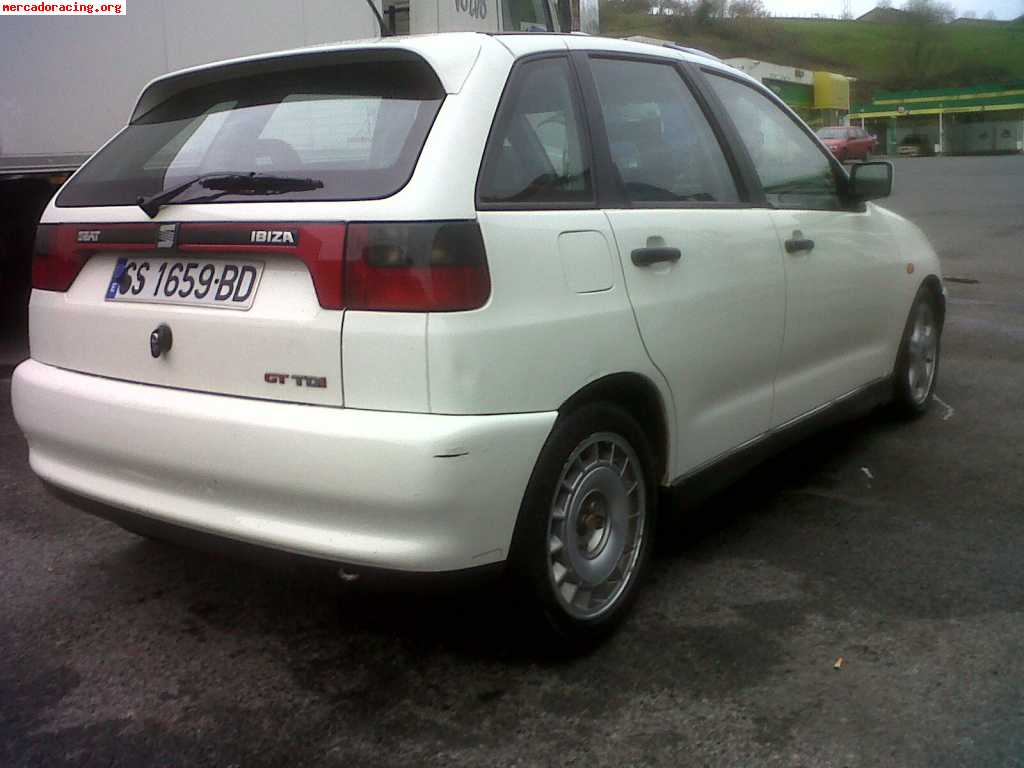 Se vende o se cambia seat ibiza gt tdi 110