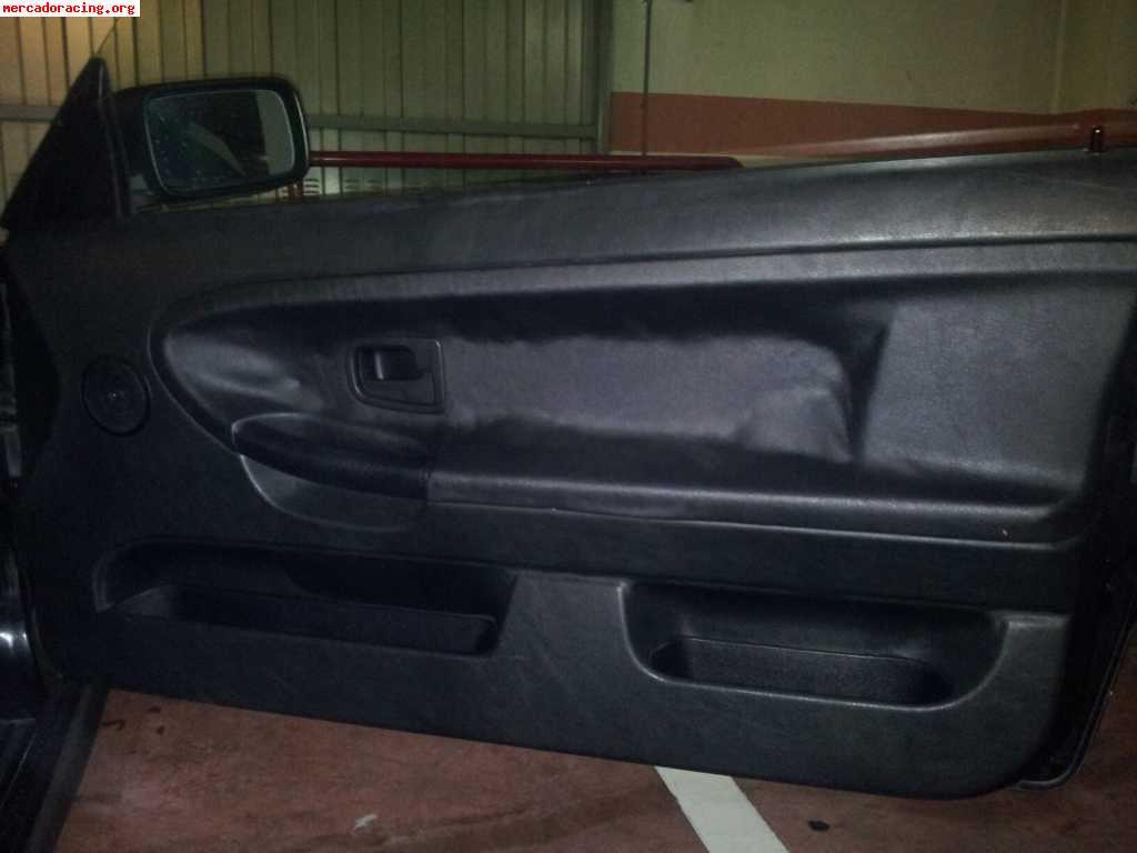 Se vende bmw e36 320i 6cilindros 150cv