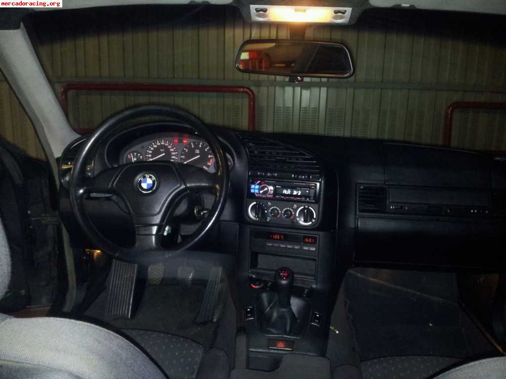 Se vende bmw e36 320i 6cilindros 150cv