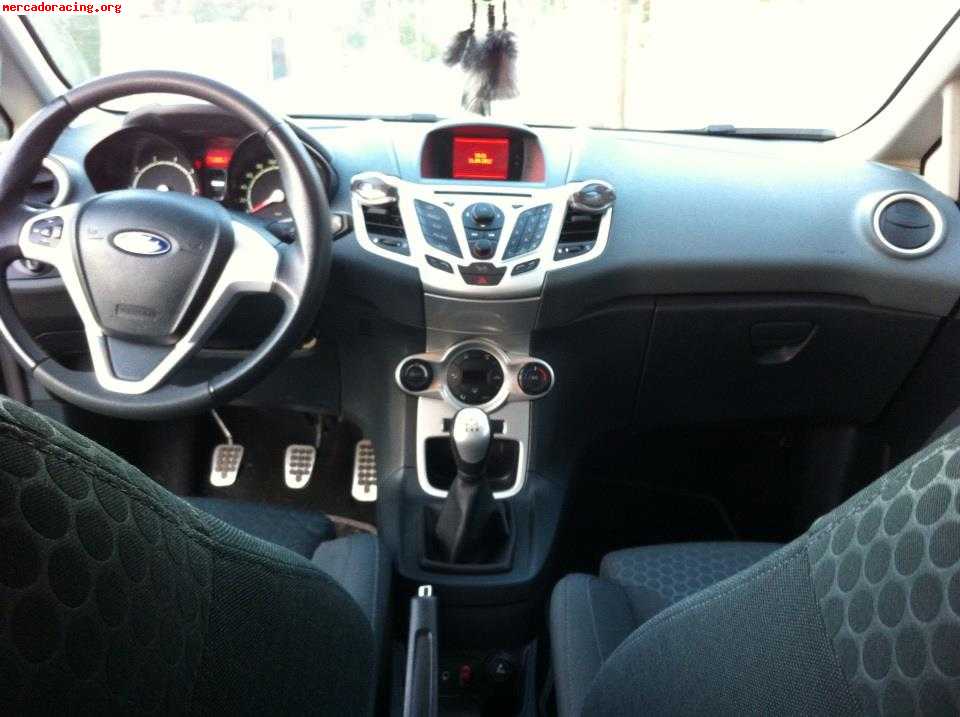 Ford fiesta 1.6 120 cv sport   kit sport