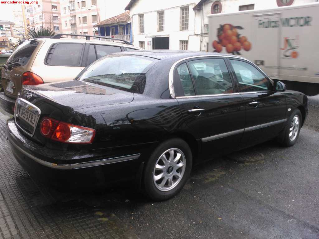 Kia opirus 3.5 203 cv