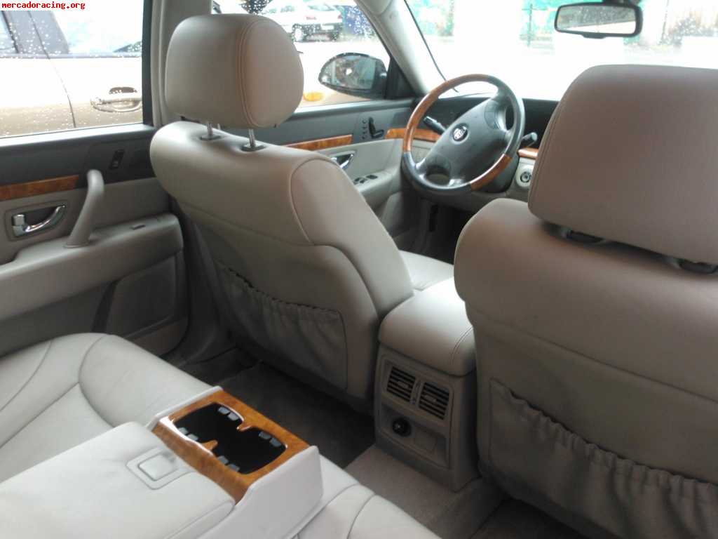 Kia opirus 3.5 203 cv