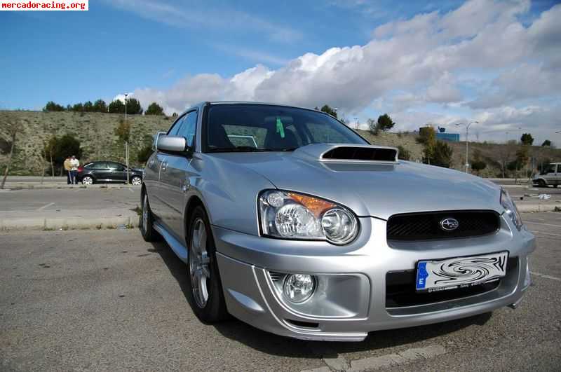 Vendo subaru impreza sti  2004