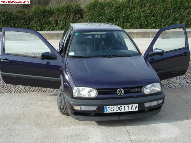 Se vende gol 3 gti  1600€