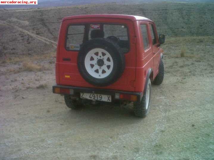 Se vende o cambia suzuki samurai sj410