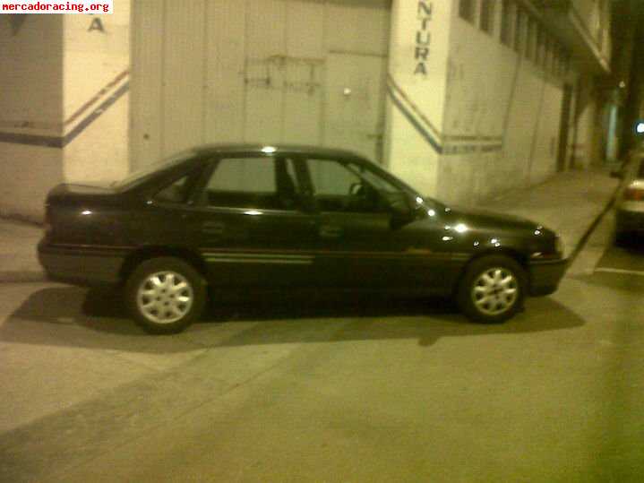  se vende o cambia opel vectra 2.i