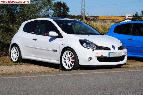 Renault clio sport f1 team r27 30000kms