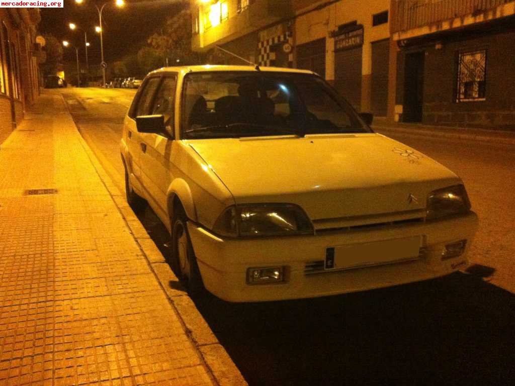 Se vende citroen ax gt 900€