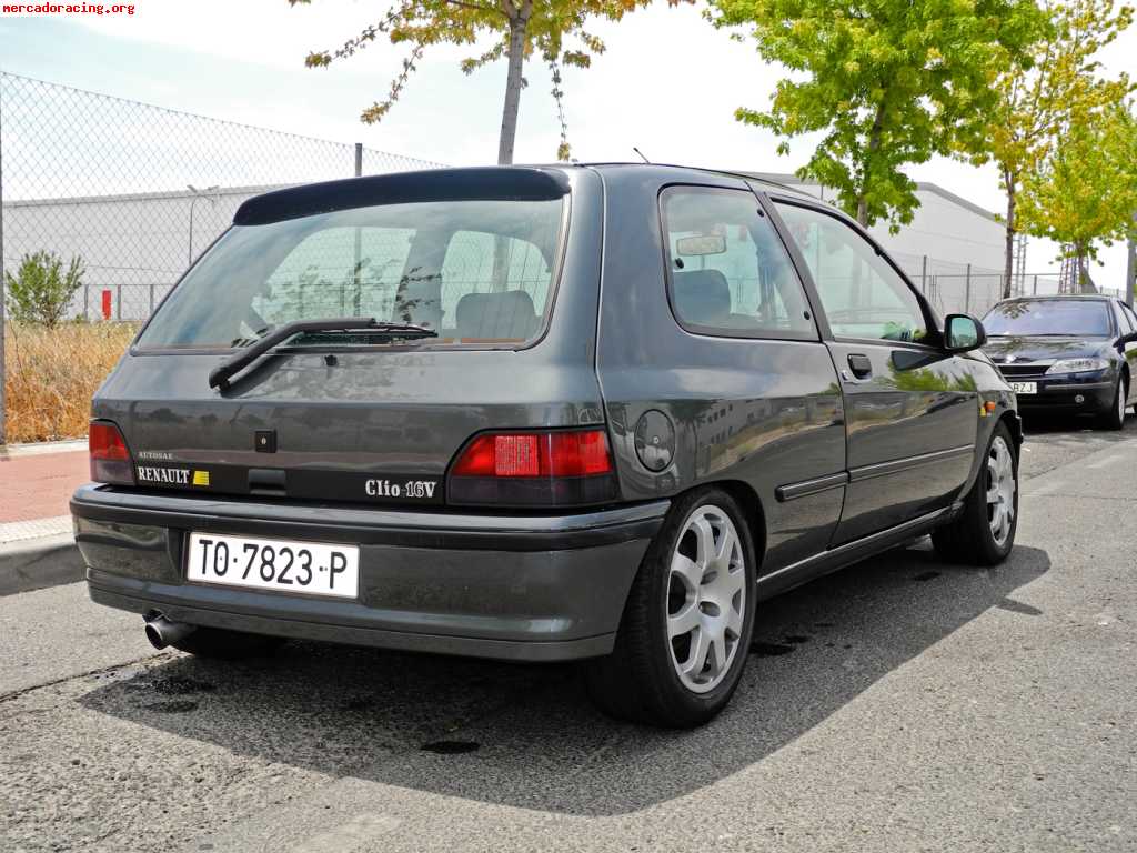 Renault clio 16v