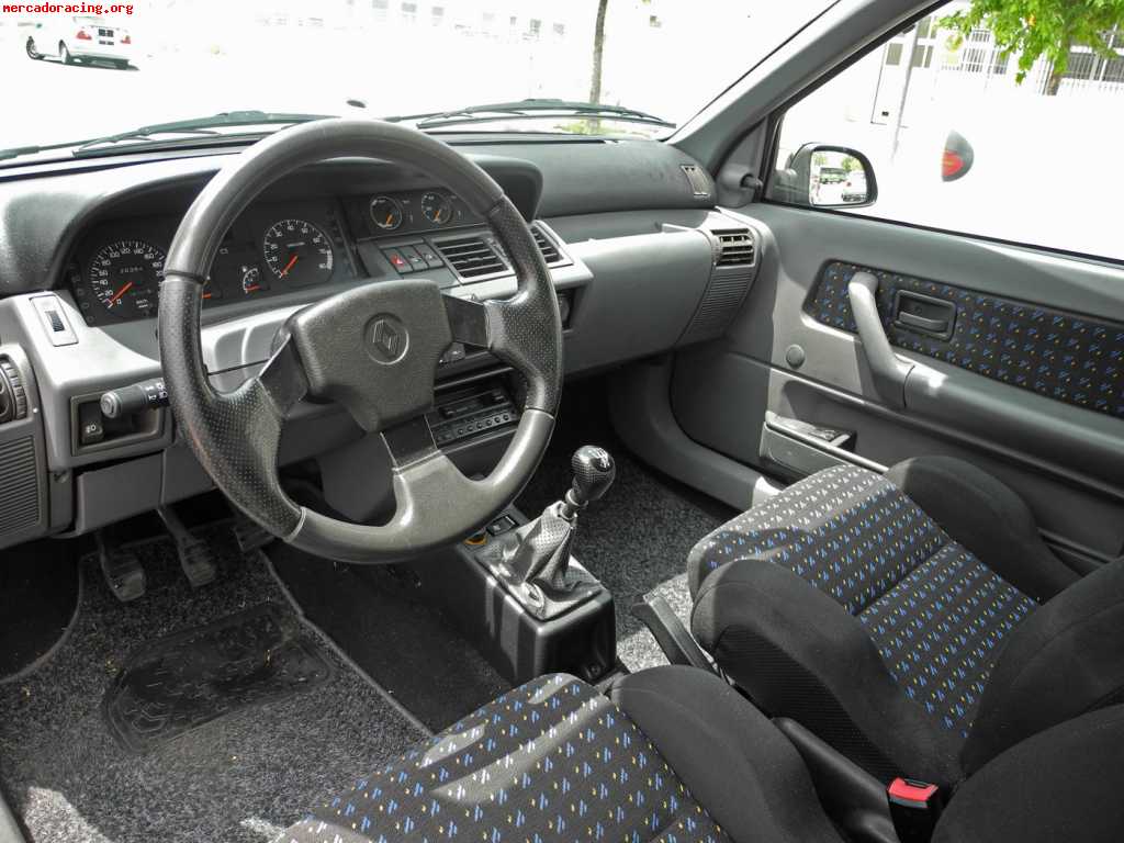 Renault clio 16v