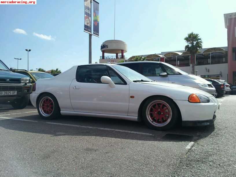 Se vende honda crx del sol con muxos extras 