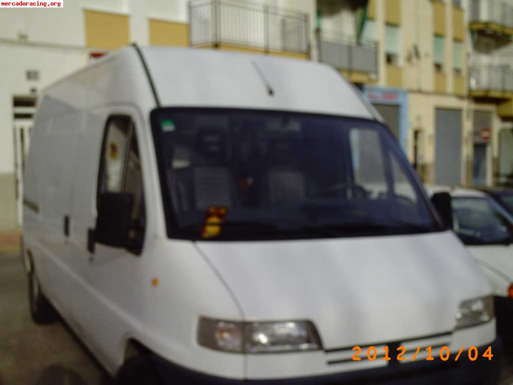 Se vende peugeot boxer año 1996