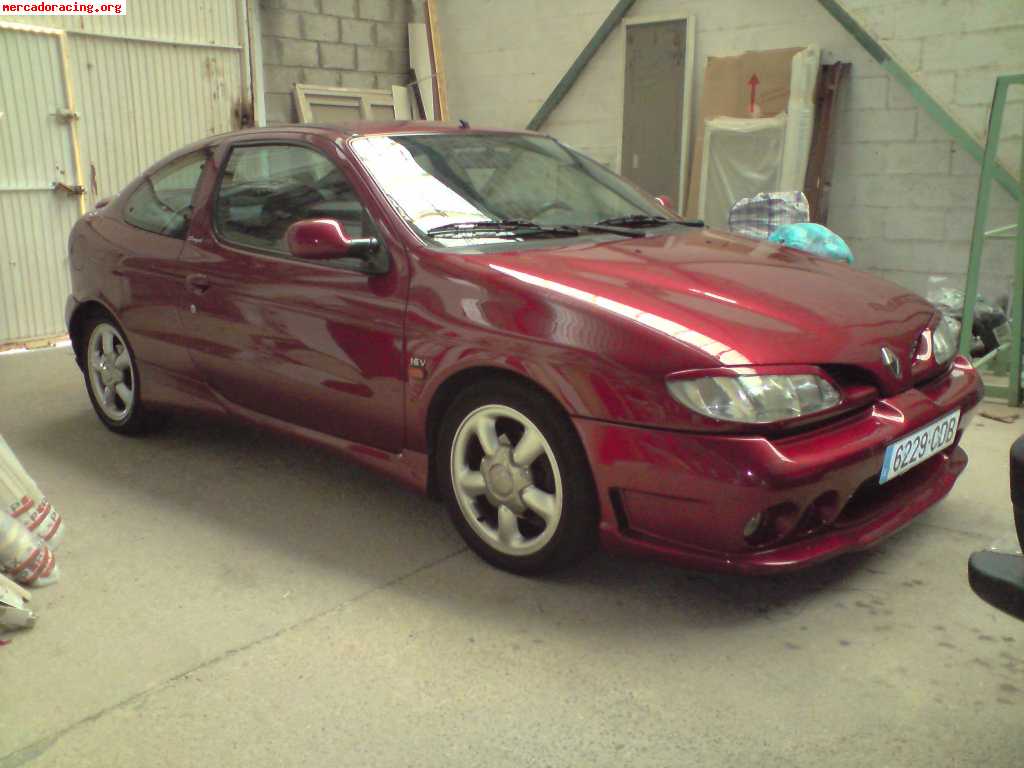 Vendo renault 