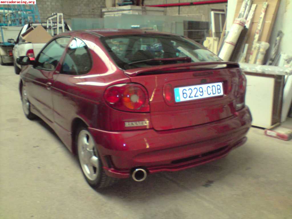 Vendo renault 