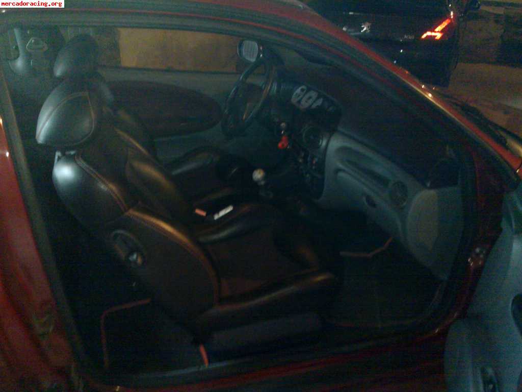 Vendo renault 