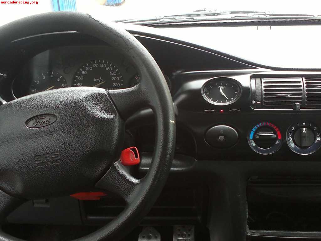 Ford escort 1.8 td ghia