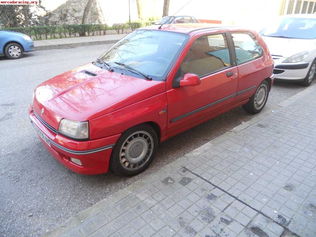 Renault clio 16v