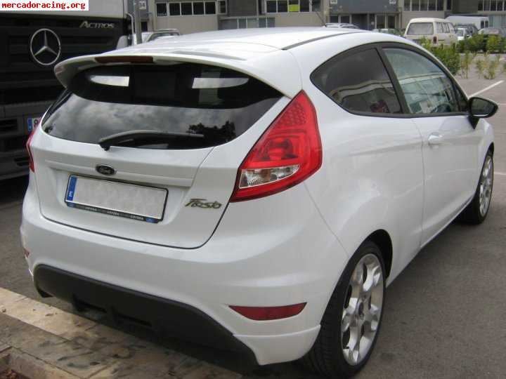 Vendo/cambio ford fiesta sport 1.6