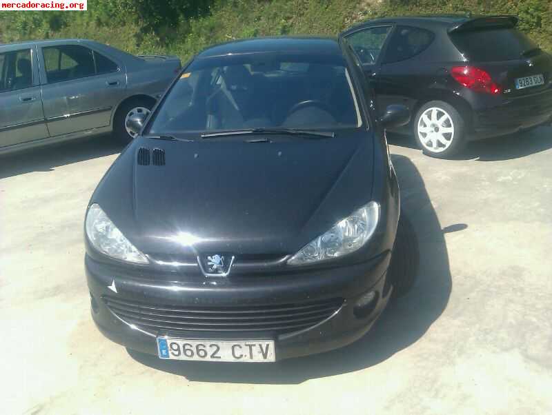 Se vende o cambia 206 rc