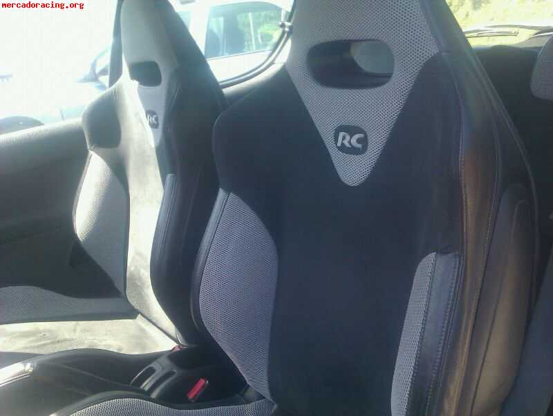 Se vende o cambia 206 rc
