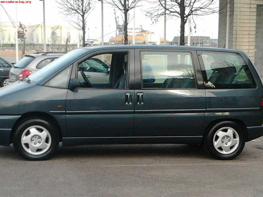 Peugeot 806 st 121cv