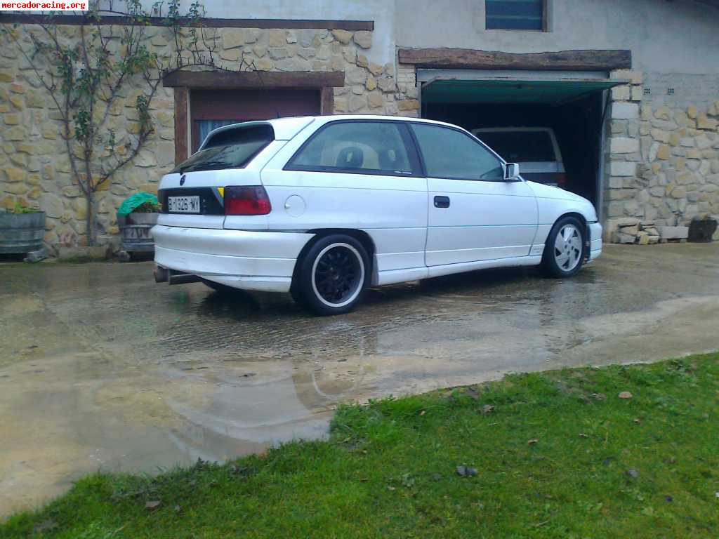 Se vende astra gsi barato!!!