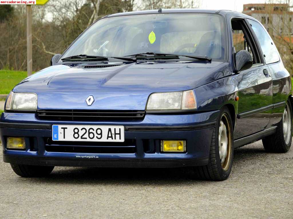 Renault clio 1.8 16v