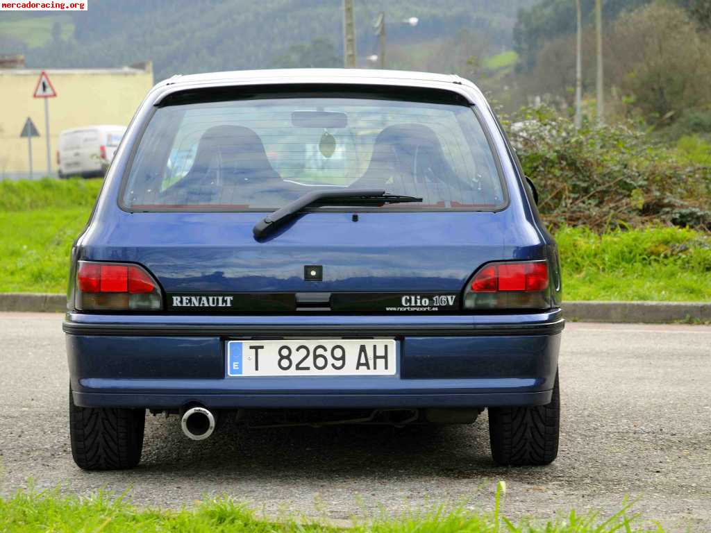 Renault clio 1.8 16v