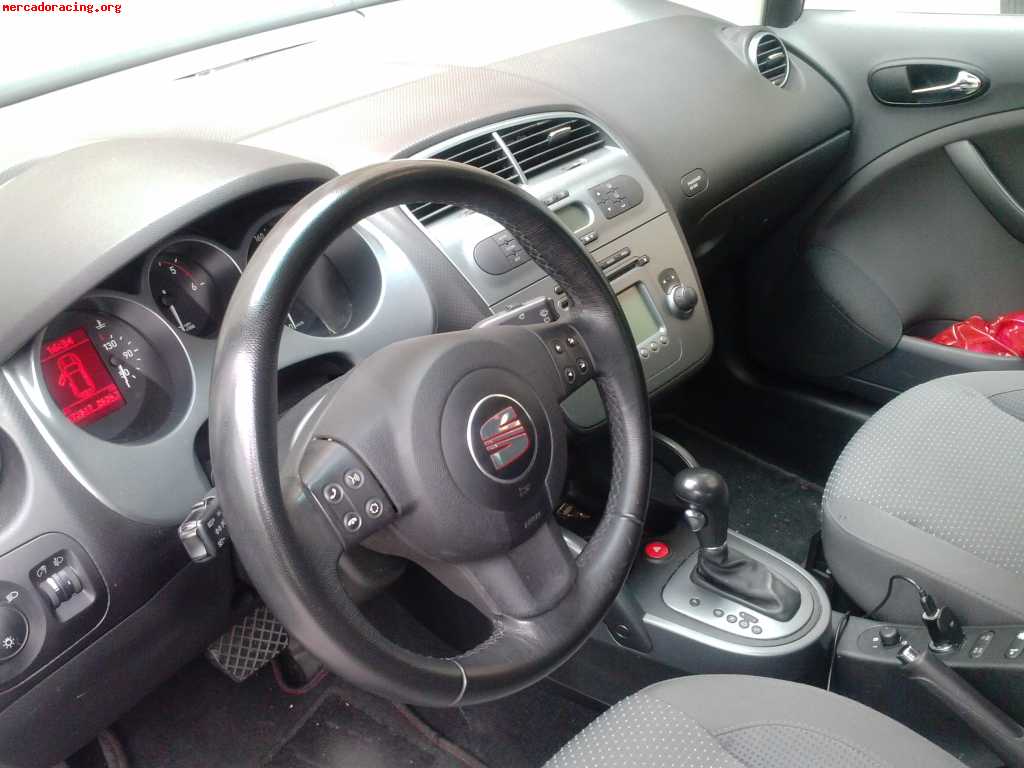 Se vende seat altea 2.0 tdi 140 dsg 