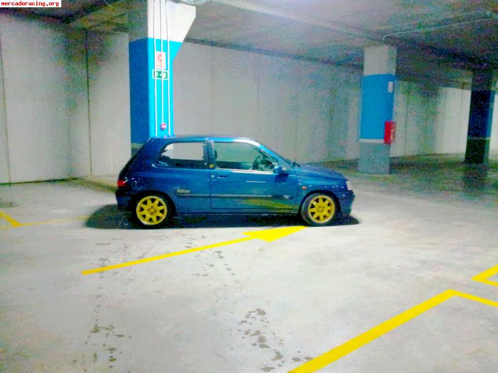 Clio williams !!