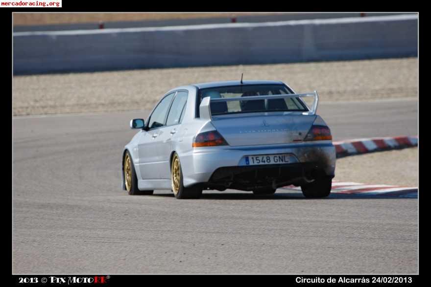 Vendo evo viii volante derecha