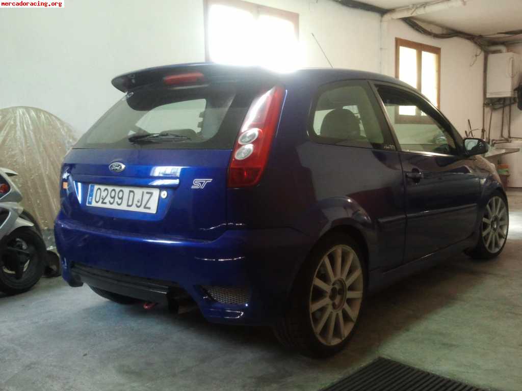 Se vende ford fiesta st azul rs