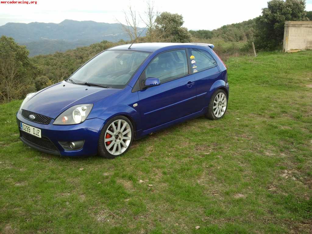 Se vende ford fiesta st azul rs