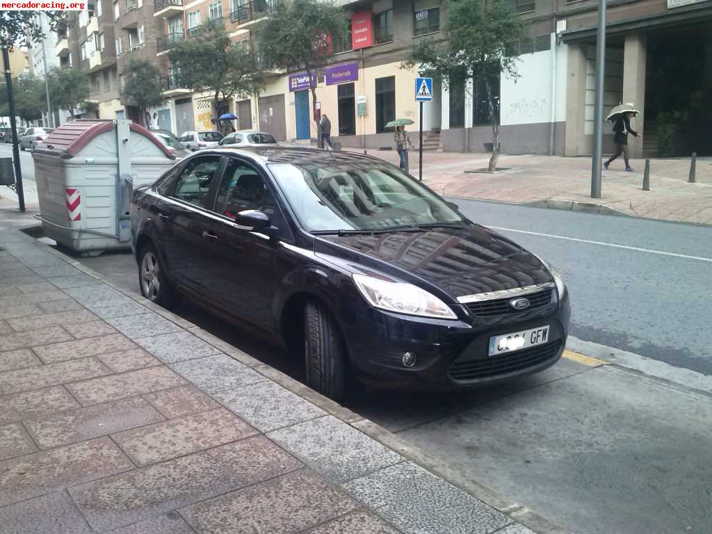 Ford focus sedan tdci venta o cambio