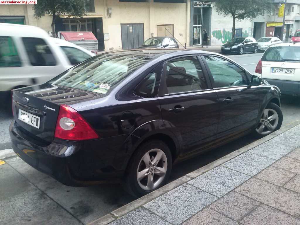 Ford focus sedan tdci venta o cambio