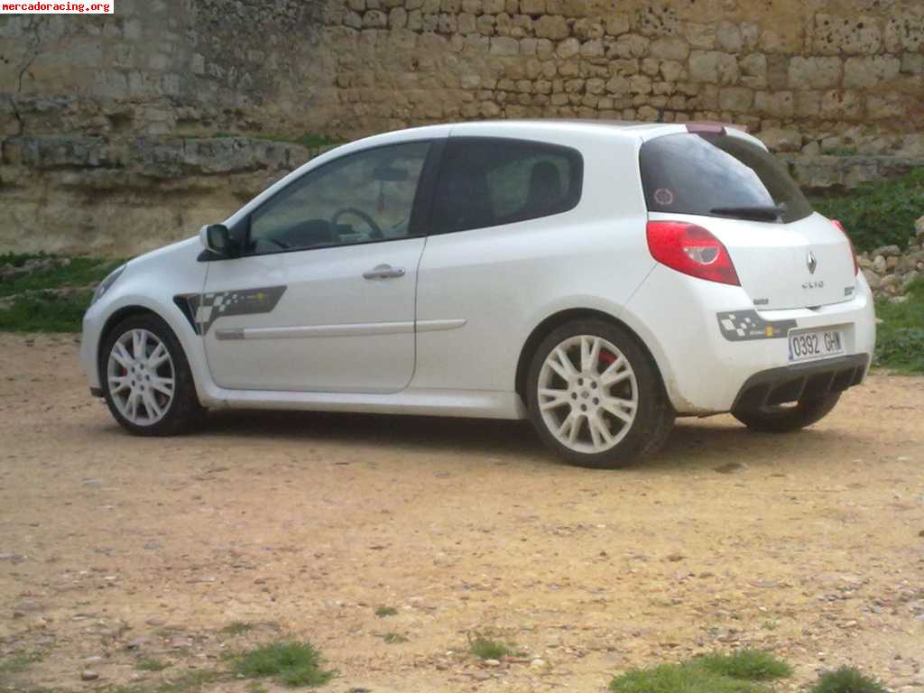 Vendo o cambio clio sport r27