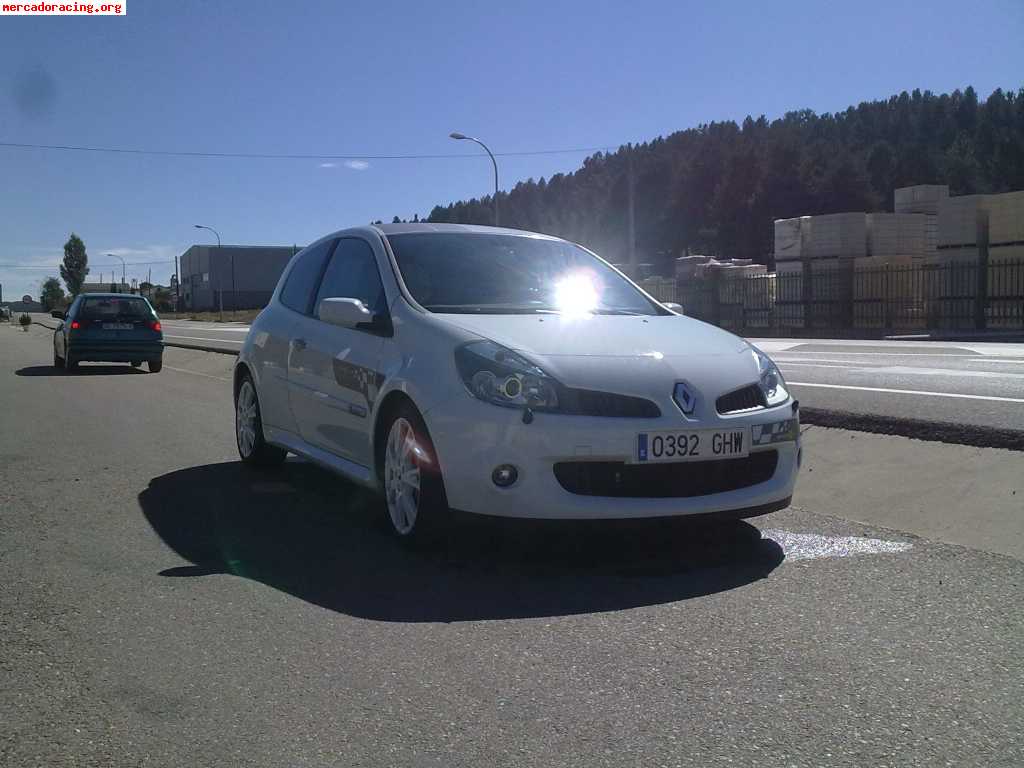 Vendo o cambio clio sport r27