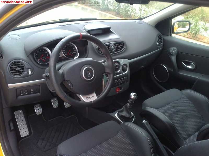 Renault clio f1 r27 numerado