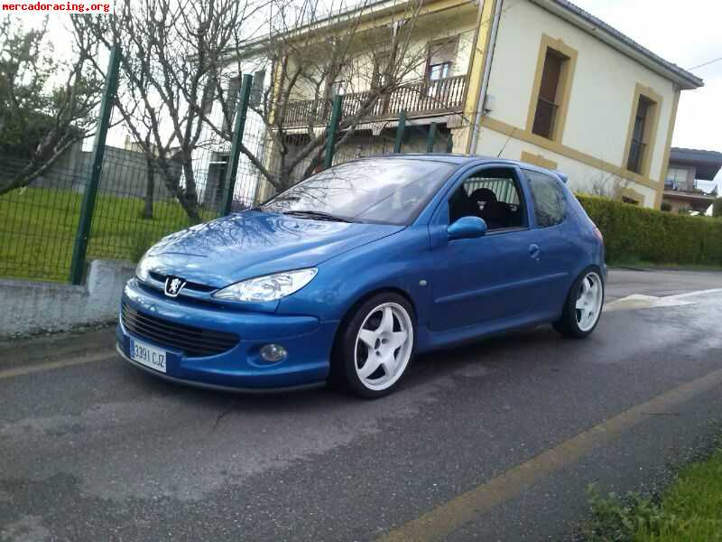 Se vende 206