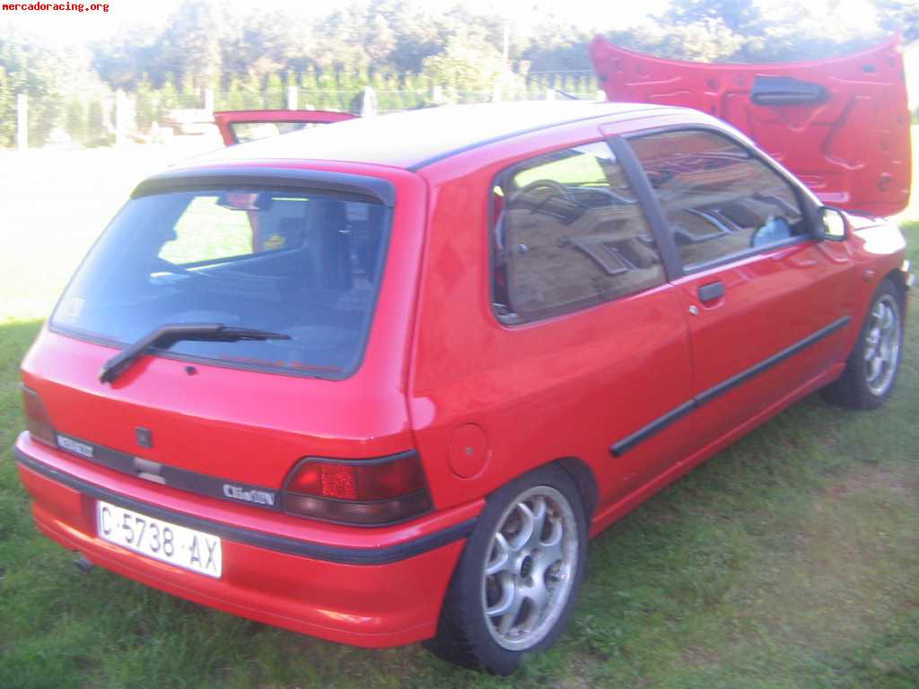 Clio 16v año 91.  3500eu  