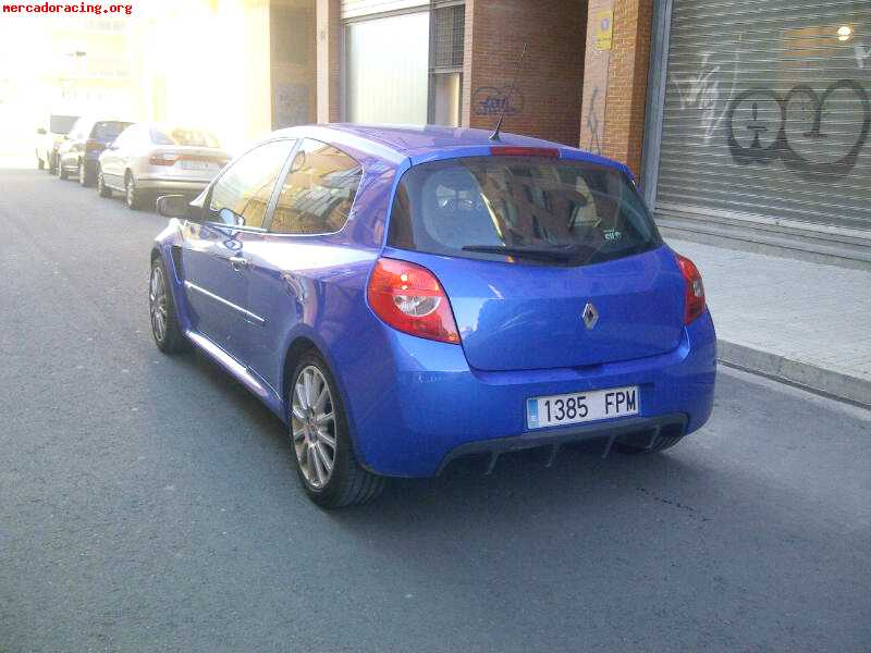 Renault clio sport 197cv por 8.500€