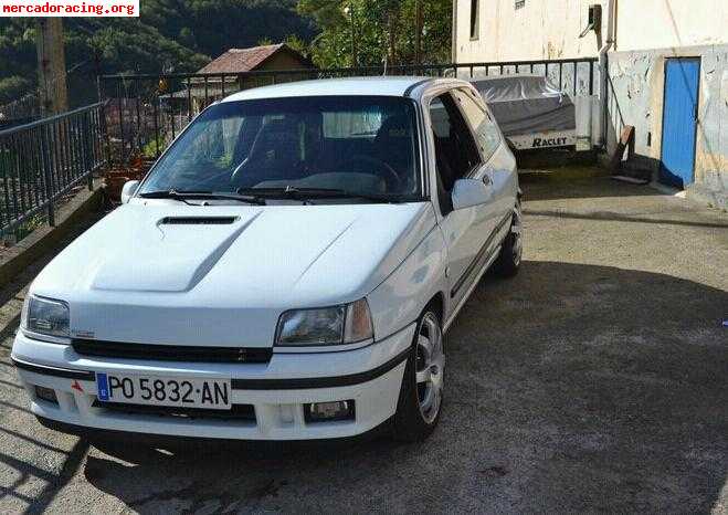 Renault clio 1.8 16v venta o ambio