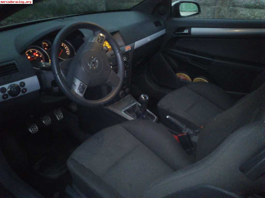 Se vende o se cambia opel astra gtc 1.7 cdti