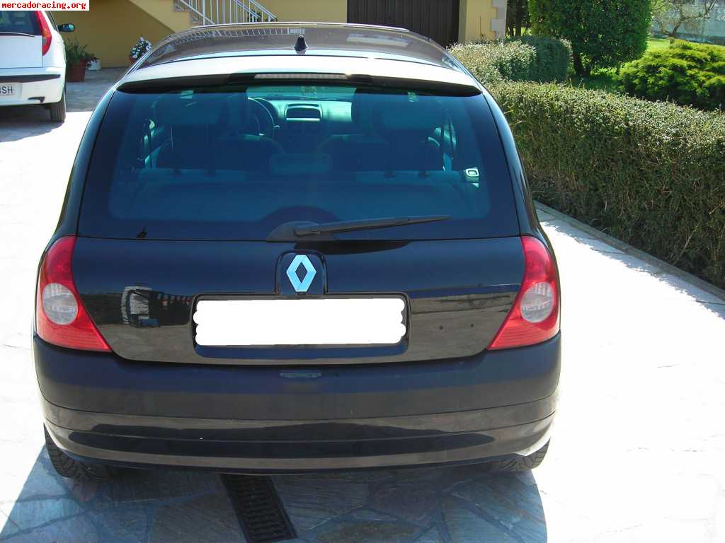 Renault - clio 1. 4 16v