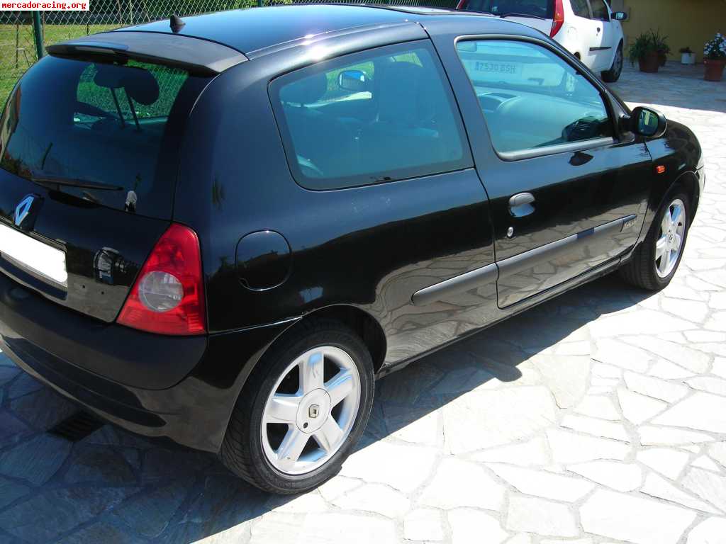 Renault - clio 1. 4 16v