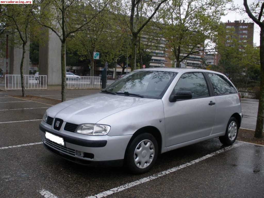 Seat ibiza 1.4i año 2001***1200€