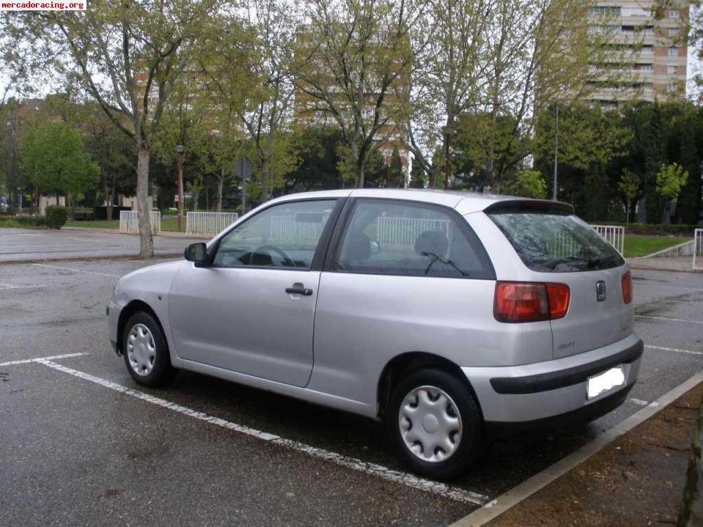 Seat ibiza 1.4i año 2001***1200€