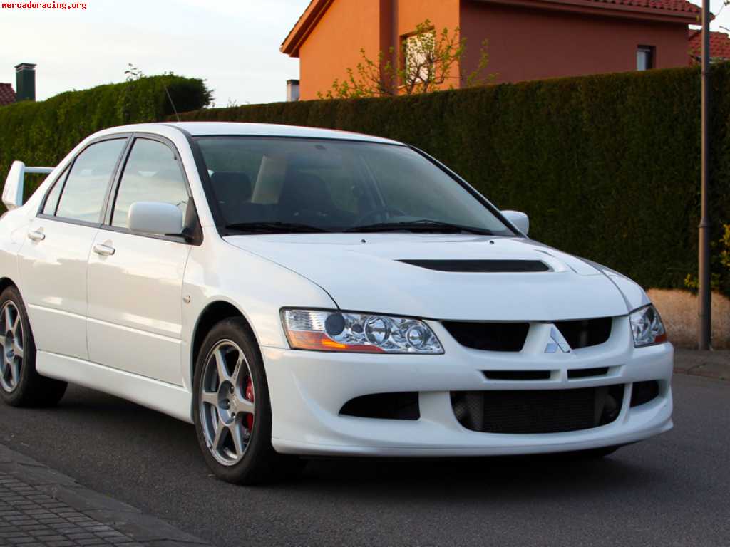 Evo viii impecable 16.999€, recojo moto o coche diesel.